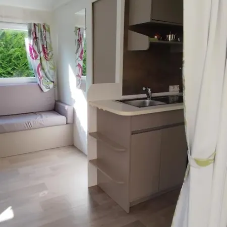 Location Mobil-home 4 Etoiles *