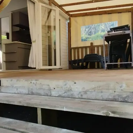 Location Mobil-home 4 Etoiles Campsite *